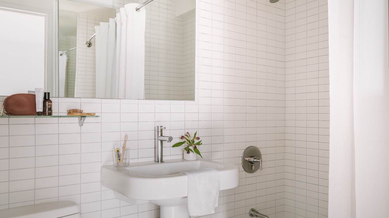 Photo of Bathroom in Tudor City