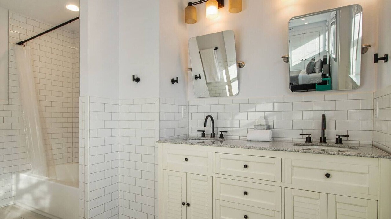 Photo of Bathroom in Bayou St. John