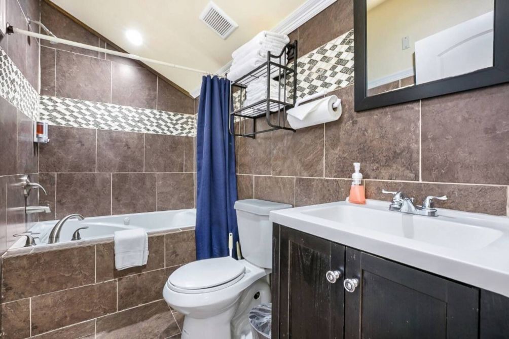 Photo of Bathroom in Faubourg Lafayette