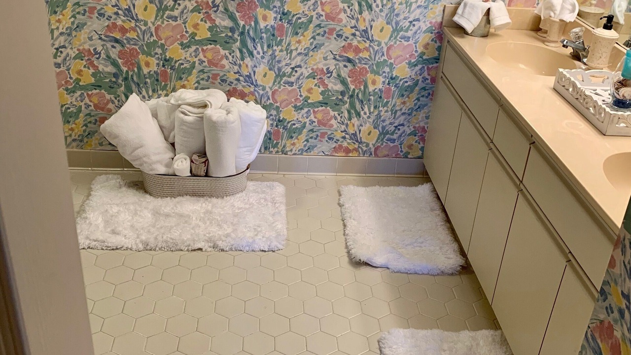 Photo of Bathroom in Bethune Beach