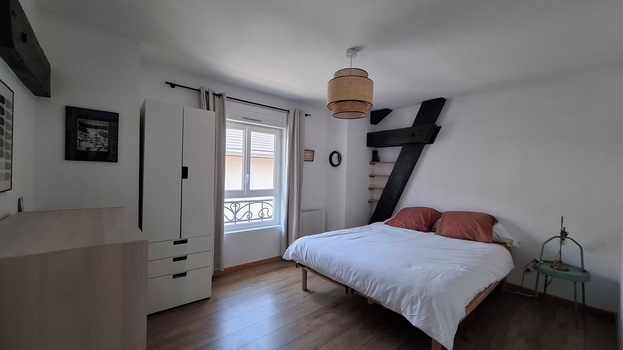 Photo of Bedroom in Aix-les-Bains City Center