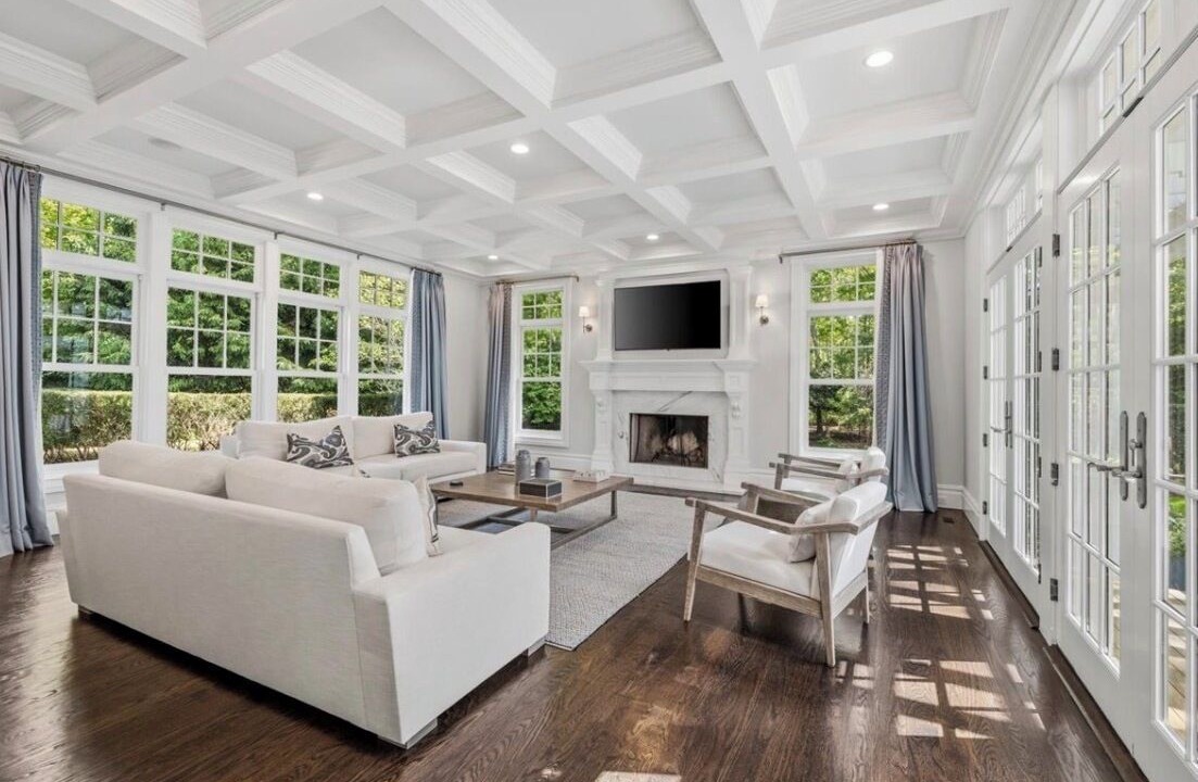 Photo of Livingroom in Sagaponack