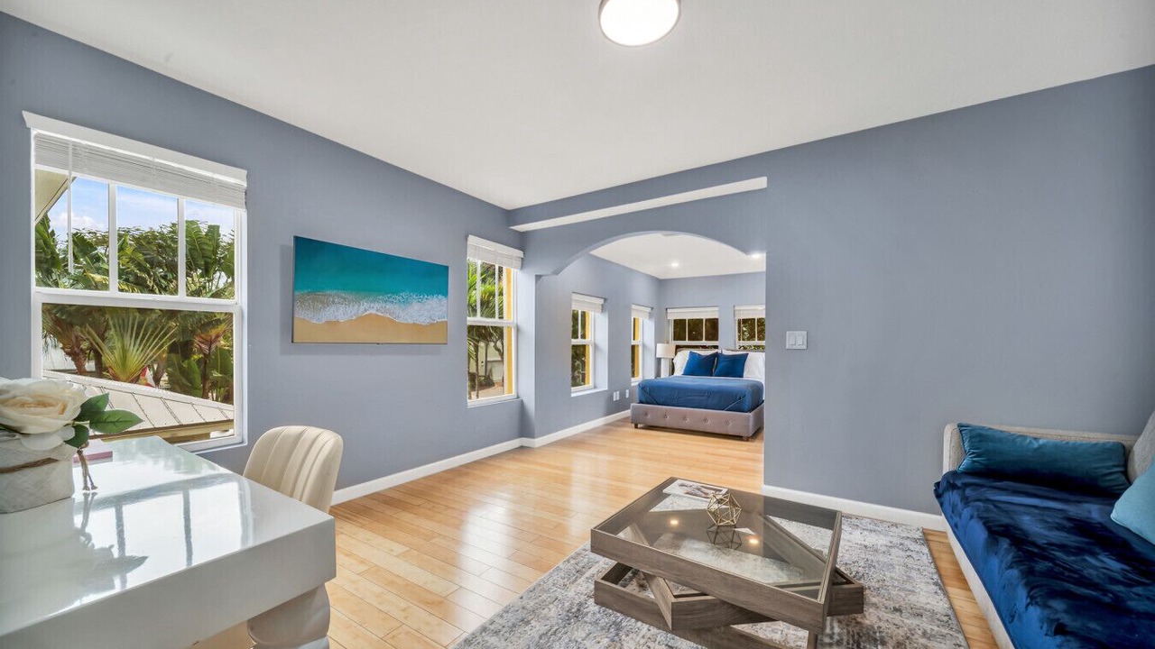 Photo of Livingroom in Grandview Heights
