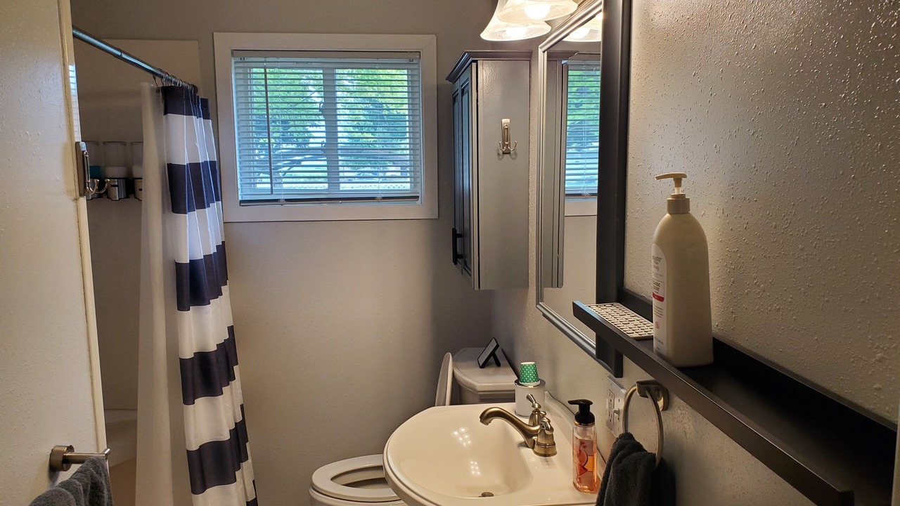 Photo of Bathroom in Lake Park
