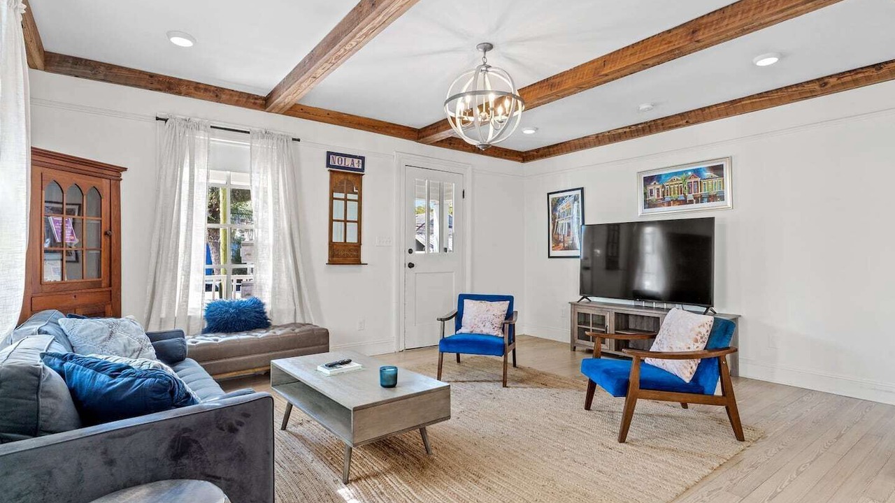 Photo of Bedroom in Uptown Historic District