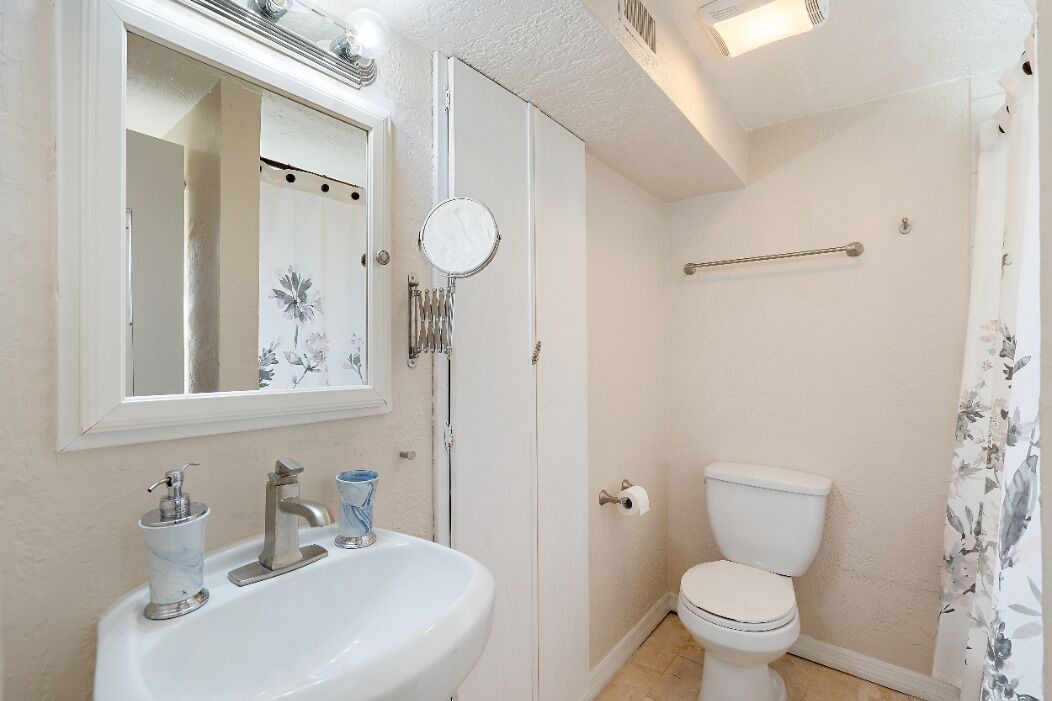 Photo of Bathroom in Old Northwood Historic District