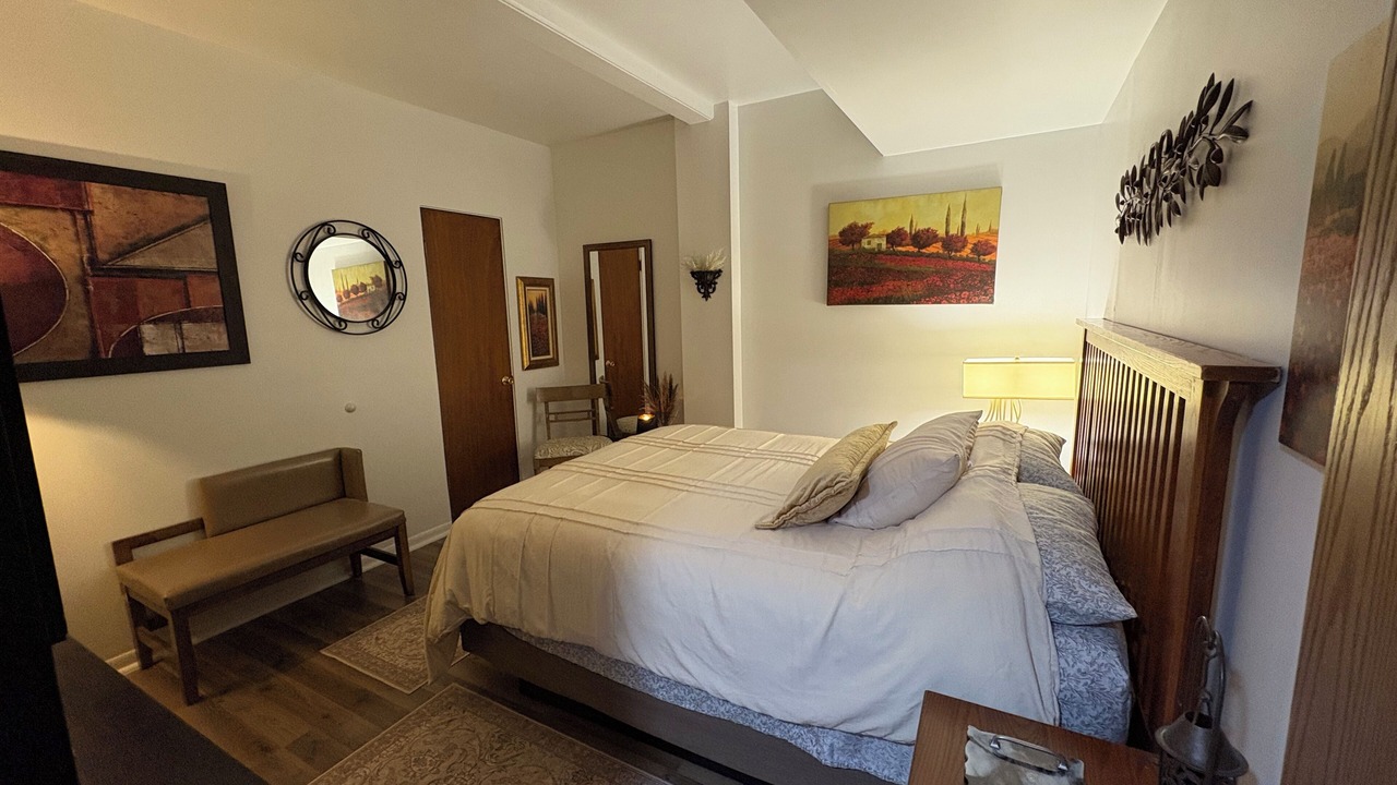 Photo of Bedroom in Teeds Grove