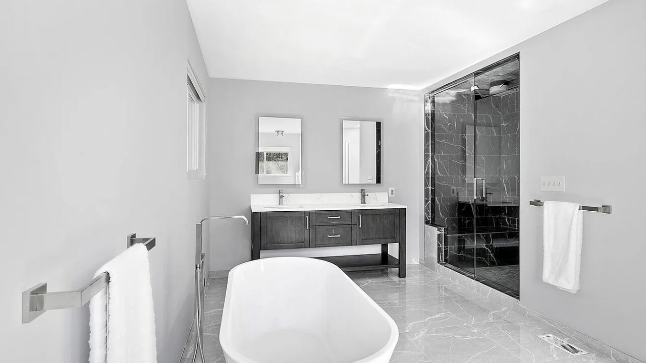 Photo of Bathroom in Noyack