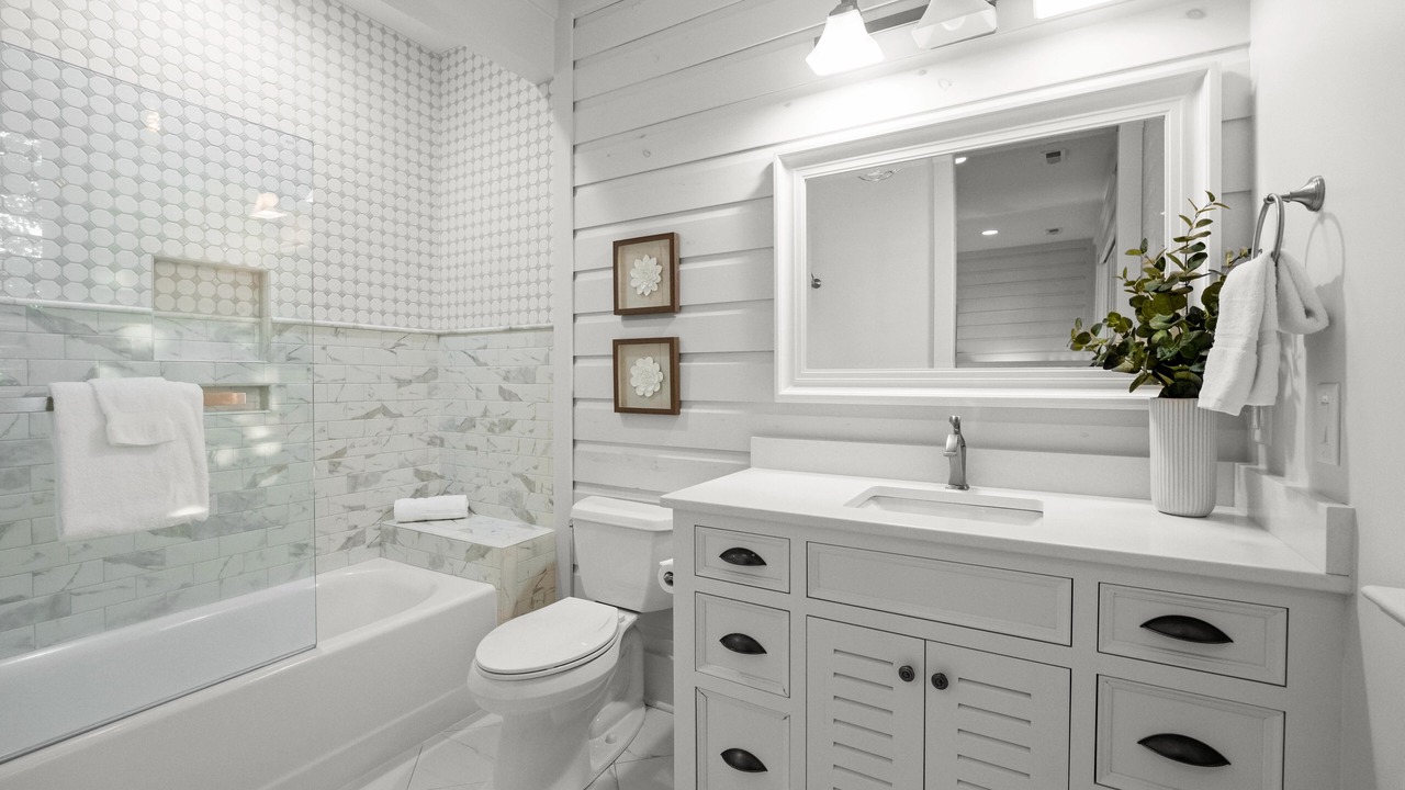 Photo of Bathroom in Mayhew