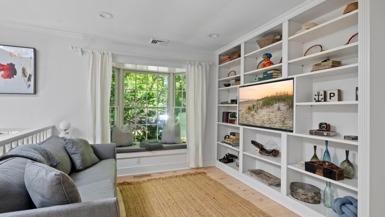 Photo of Livingroom in Springs