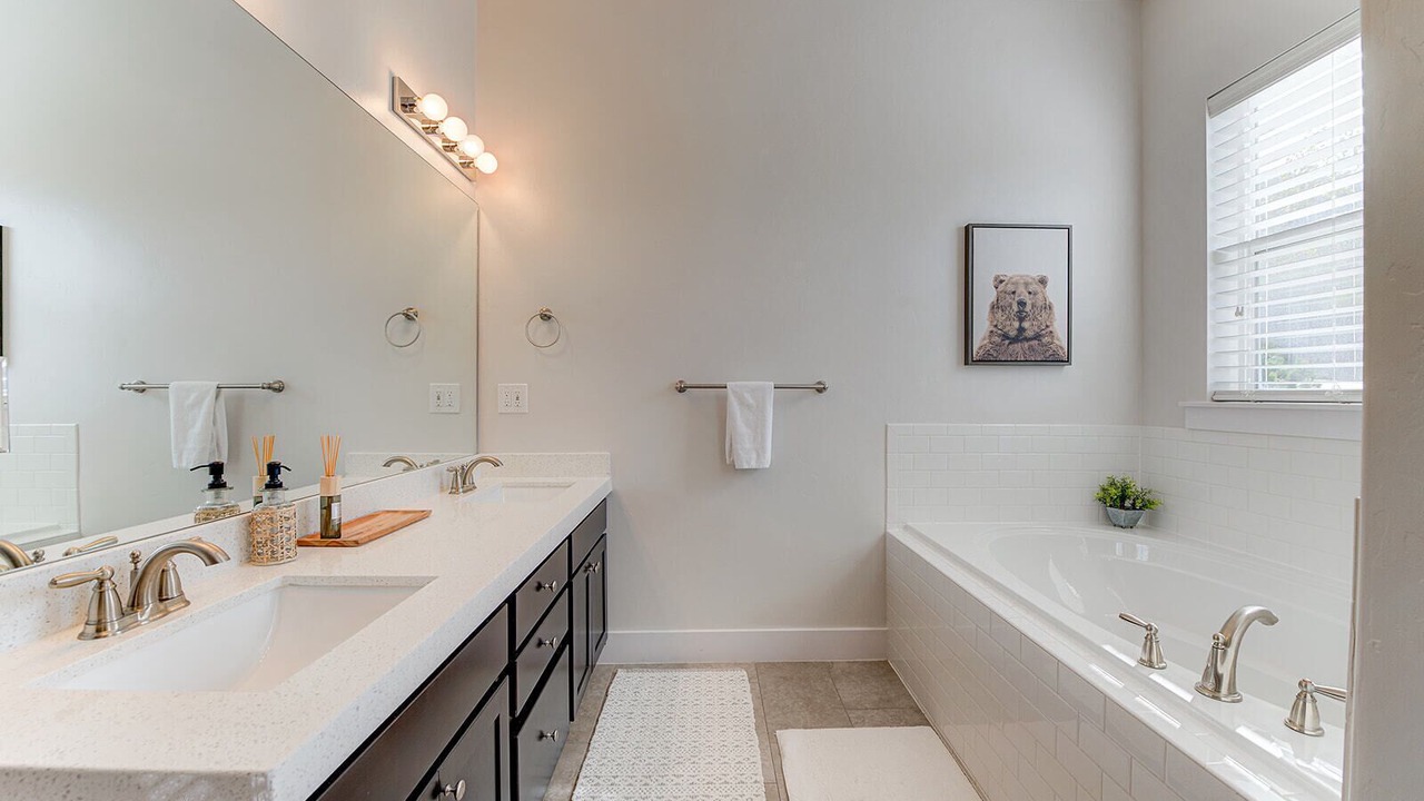 Photo of Bathroom in Bear Hollow Village