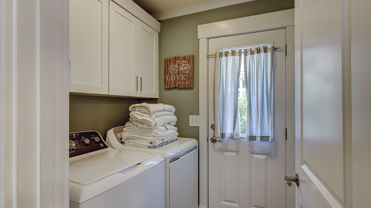 Photo of Bedroom in Sea Pines