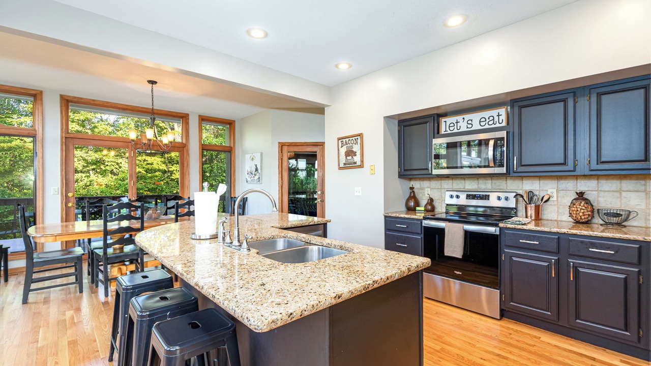 Photo of Kitchen in The Galena Territory