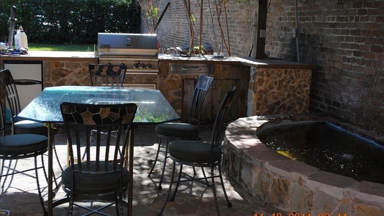 Photo of Outdoor in Audubon