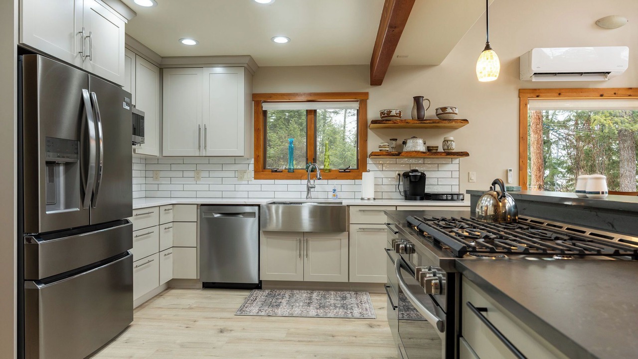 Photo of Kitchen in Lakeside