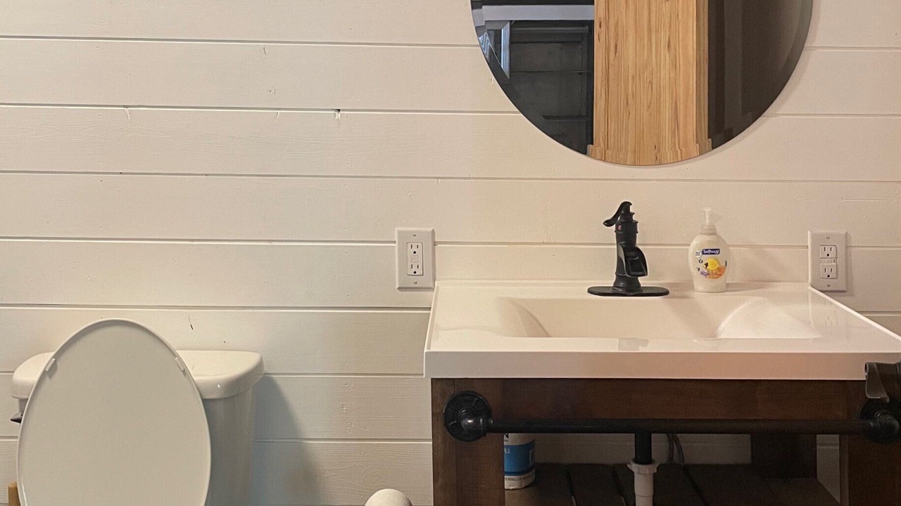 Photo of Bedroom in Columbia Falls