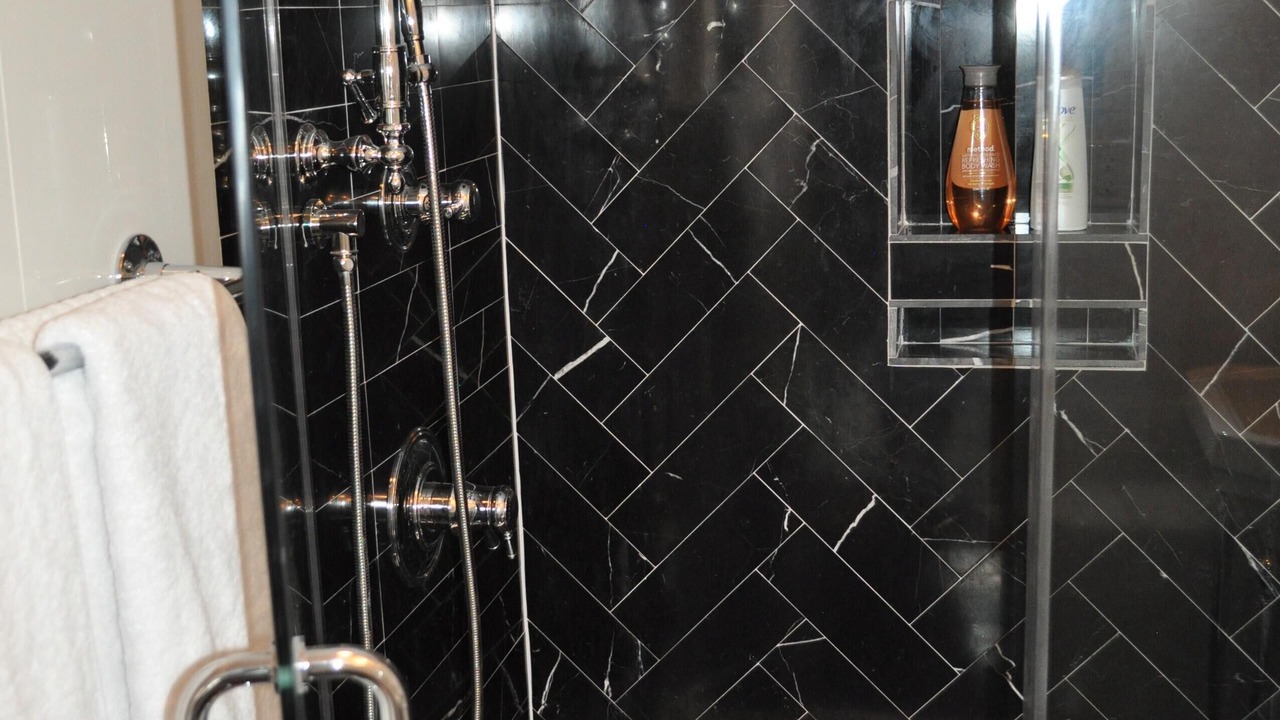 Photo of Bathroom in Williamsburg
