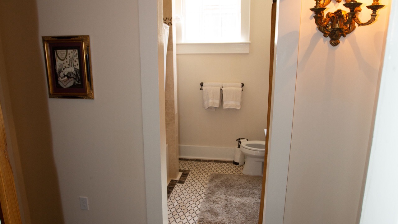 Photo of Bathroom in Leonidas