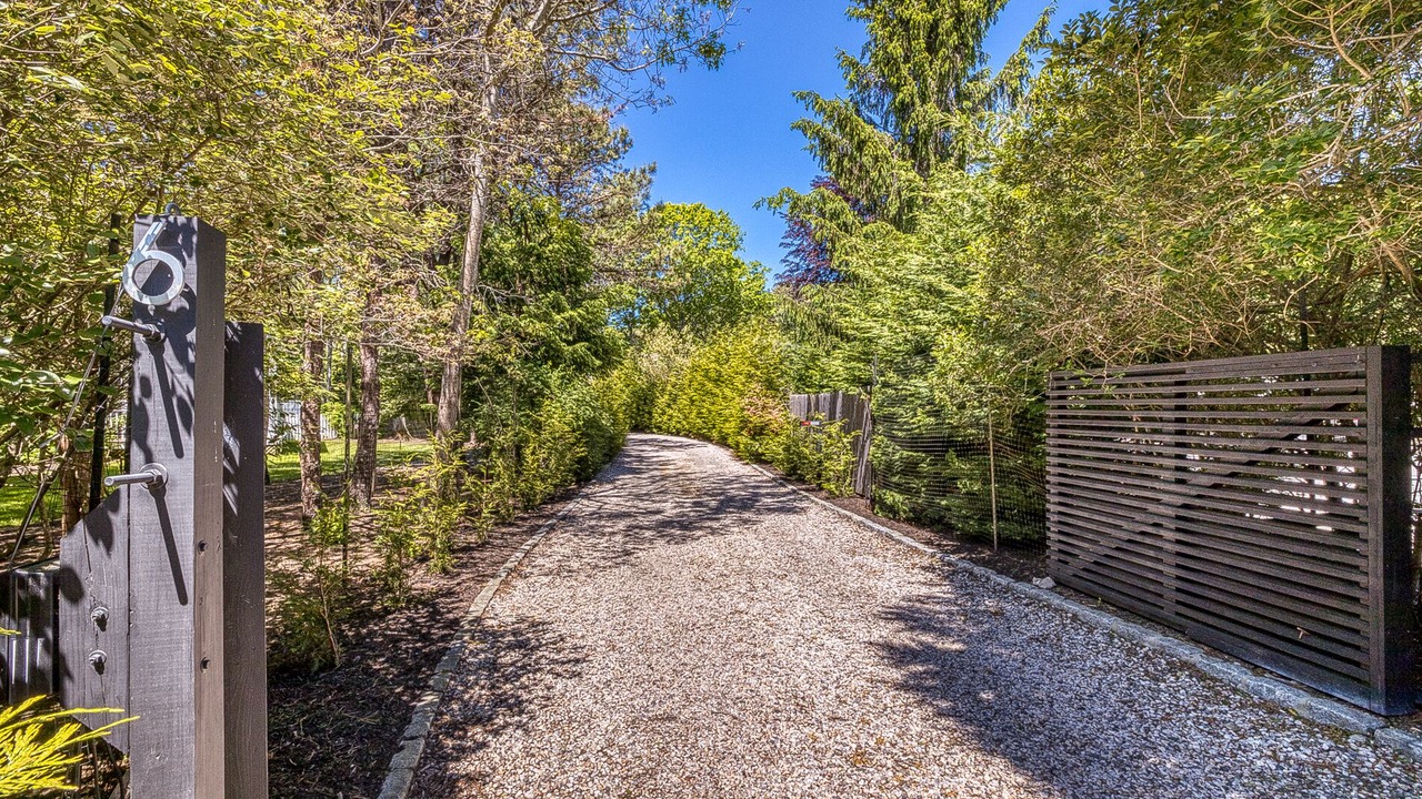Photo of Outdoor in East Hampton North