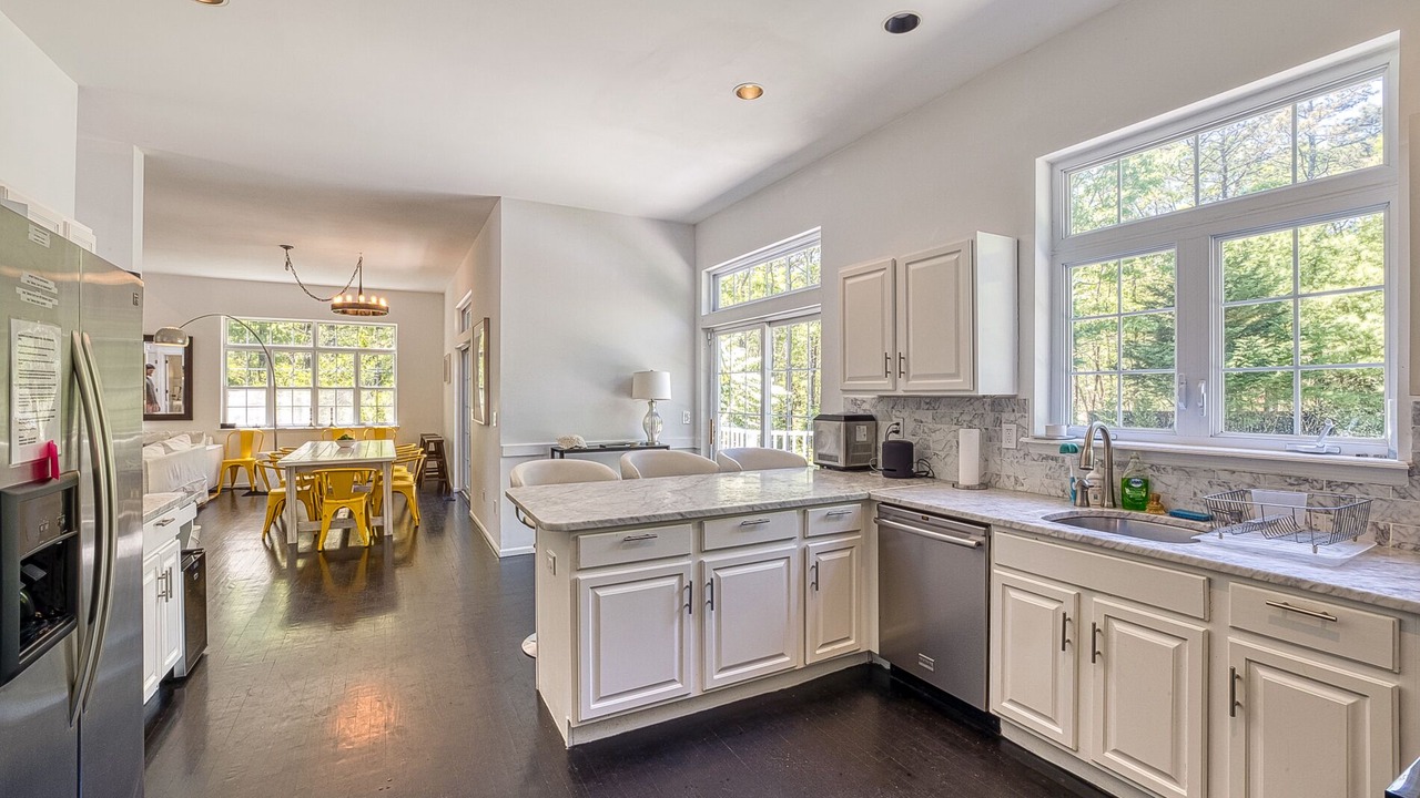 Photo of Kitchen in East Hampton North