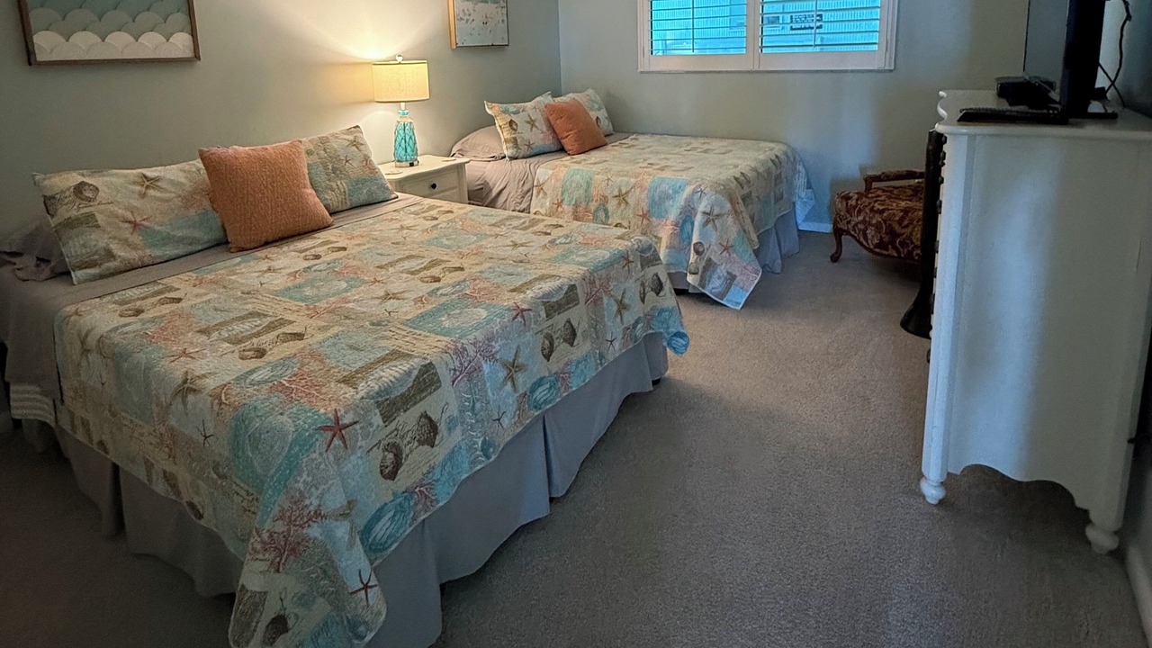 Photo of Bedroom in Crescent Beach