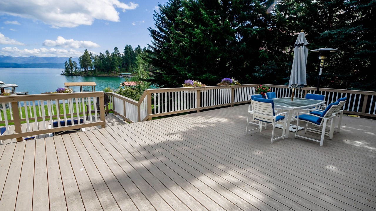 Photo of Outdoor in Lakeside