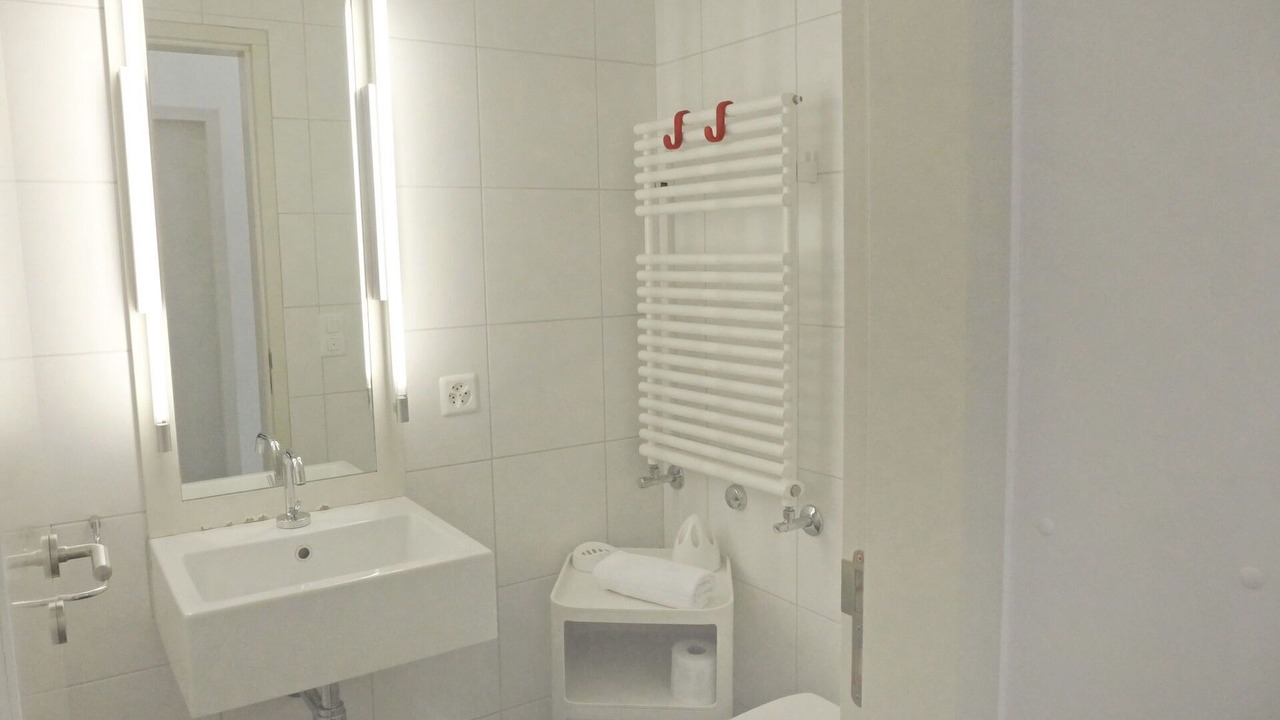 Photo of Bathroom in Samedan