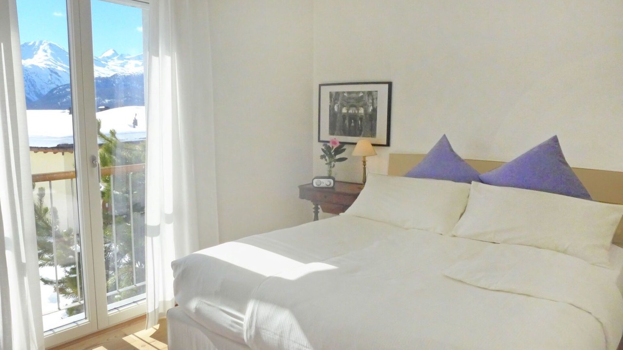 Photo of Bedroom in Samedan