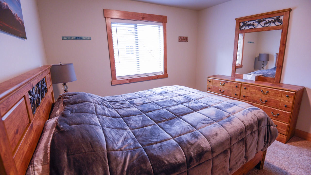 Photo of Bedroom in Columbia Falls