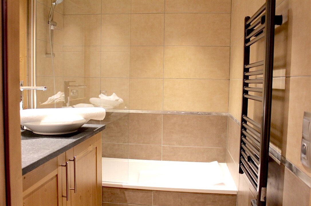 Photo of Bathroom in Samoens