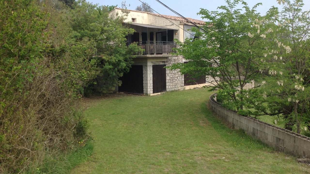 Photo of Outdoor in Sampzon