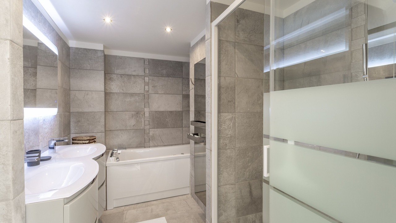 Photo of Bathroom in La Nartelle