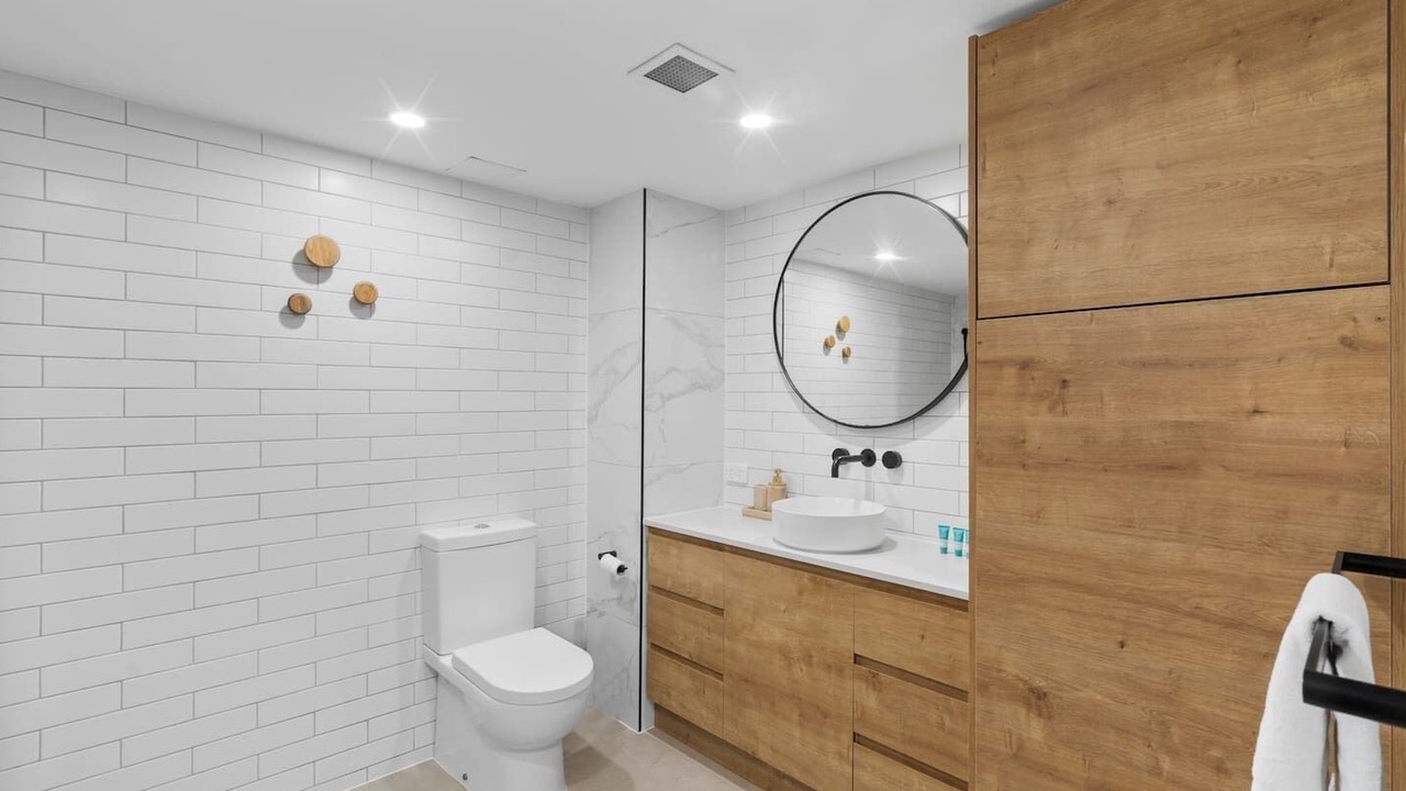 Photo of Bathroom in Mermaid Beach
