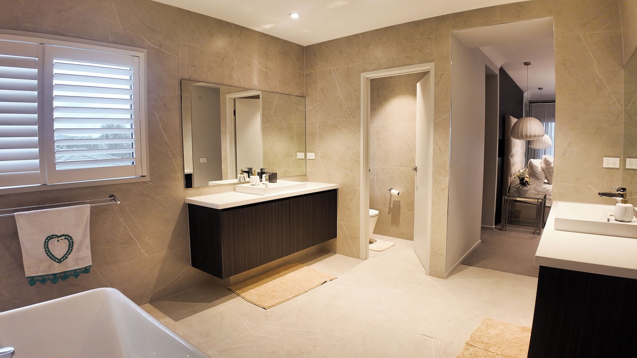 Photo of Bathroom in Craigieburn