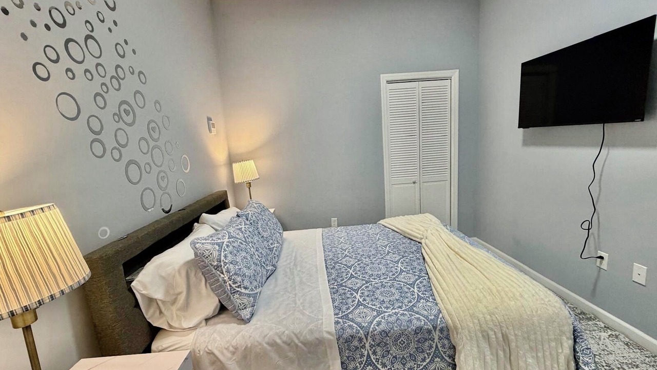 Photo of Bedroom in Ampere