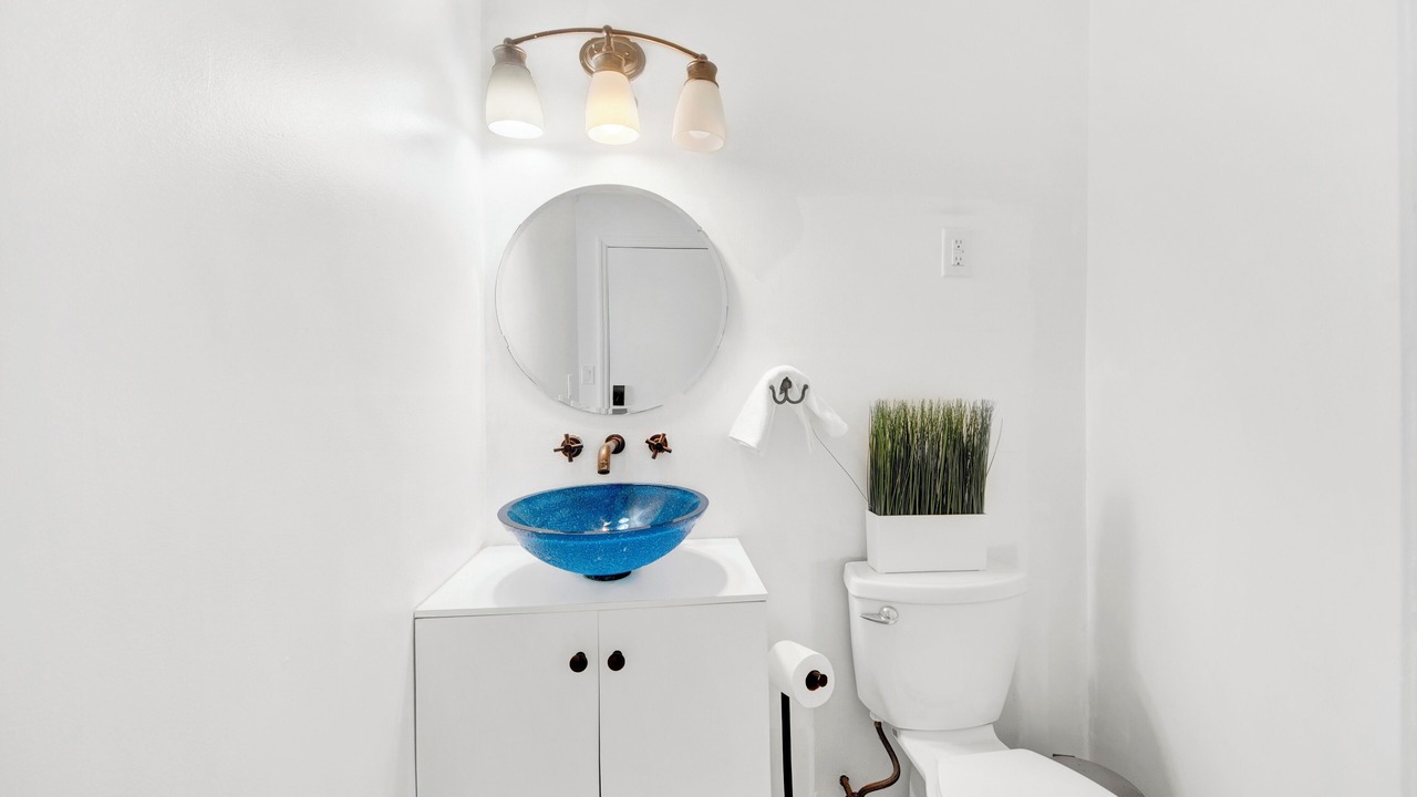 Photo of Bathroom in White Plains