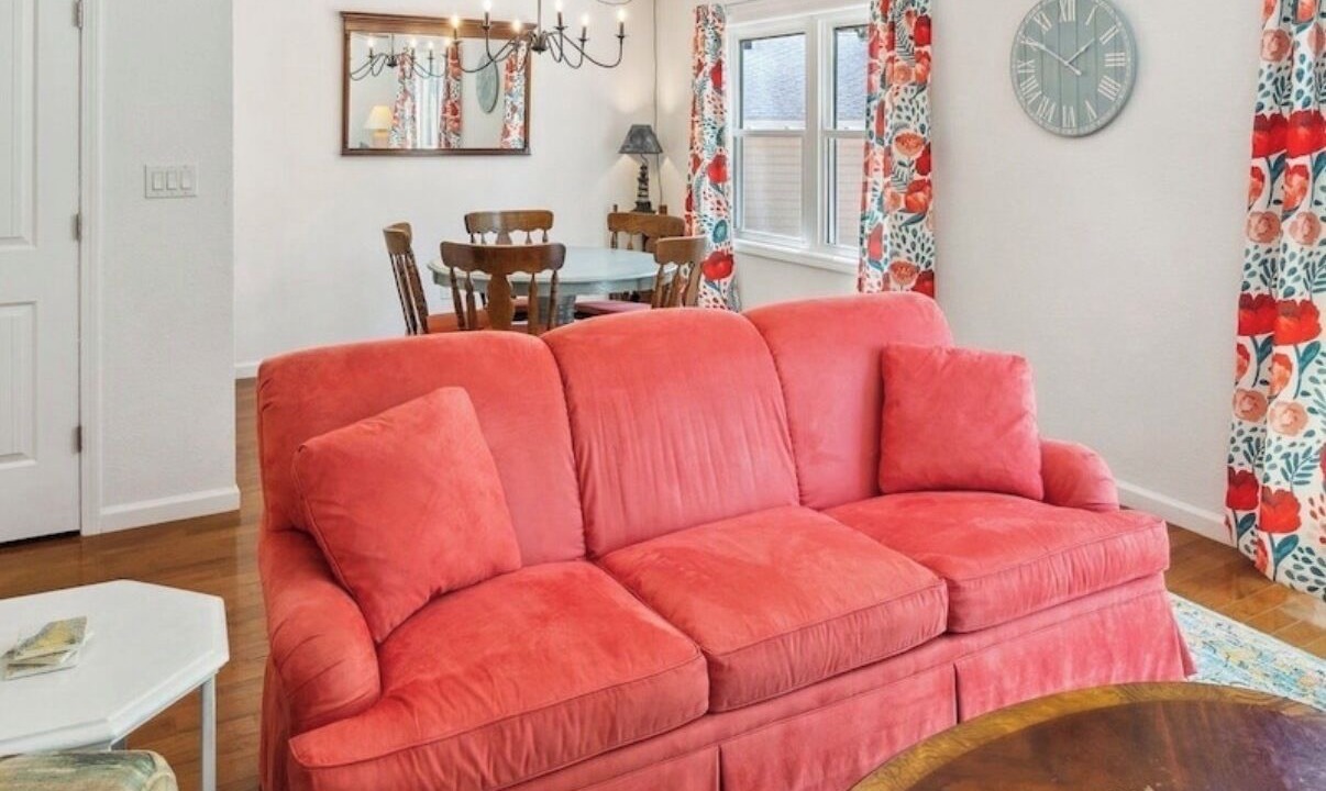 Photo of Livingroom in Colington Harbour