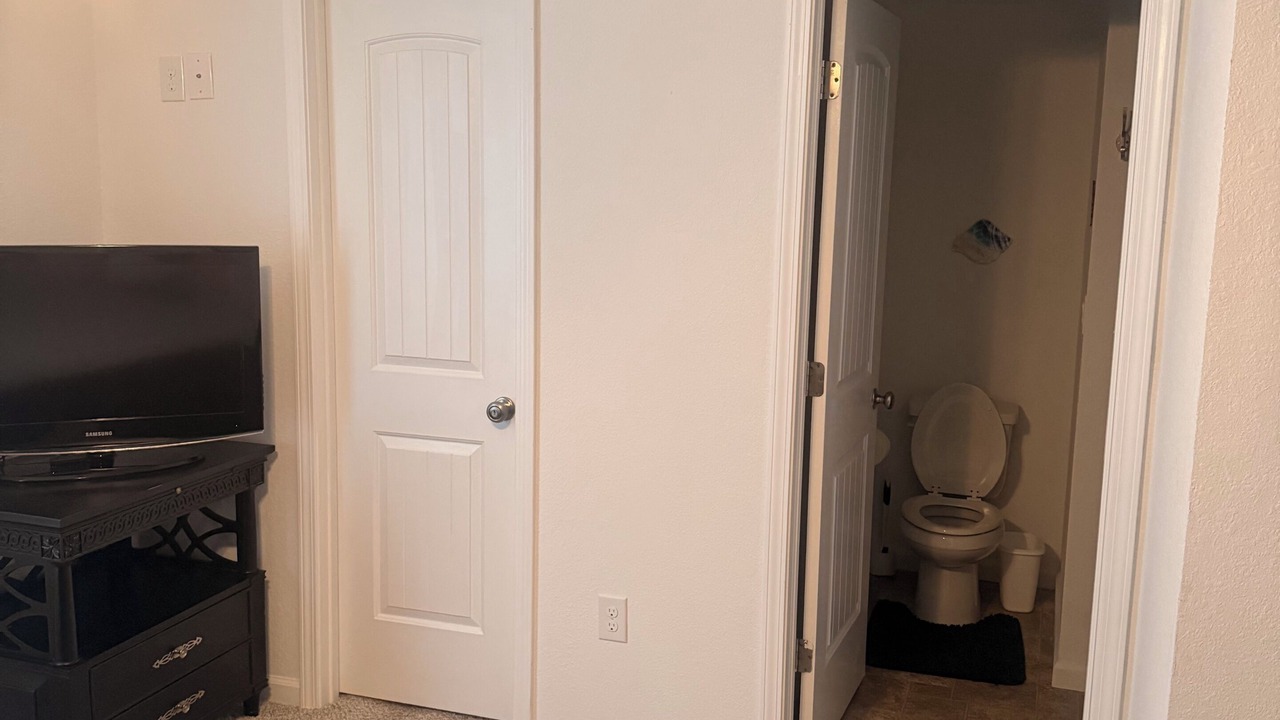 Photo of Bedroom in Colington Harbour