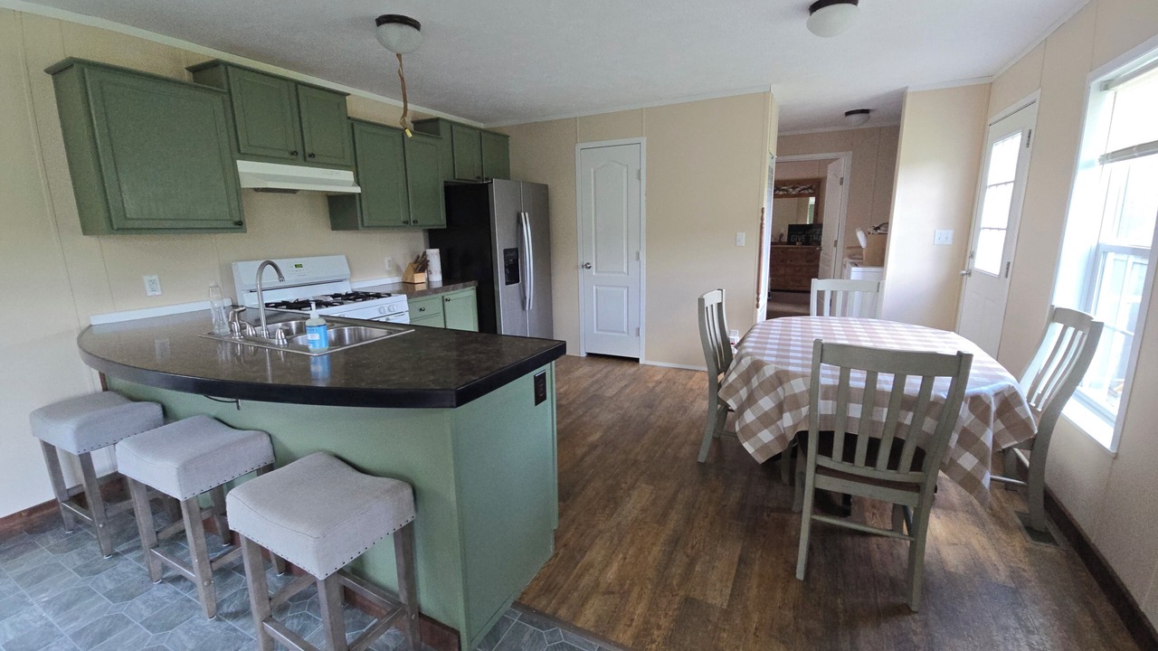 Photo of Kitchen in New Hampton