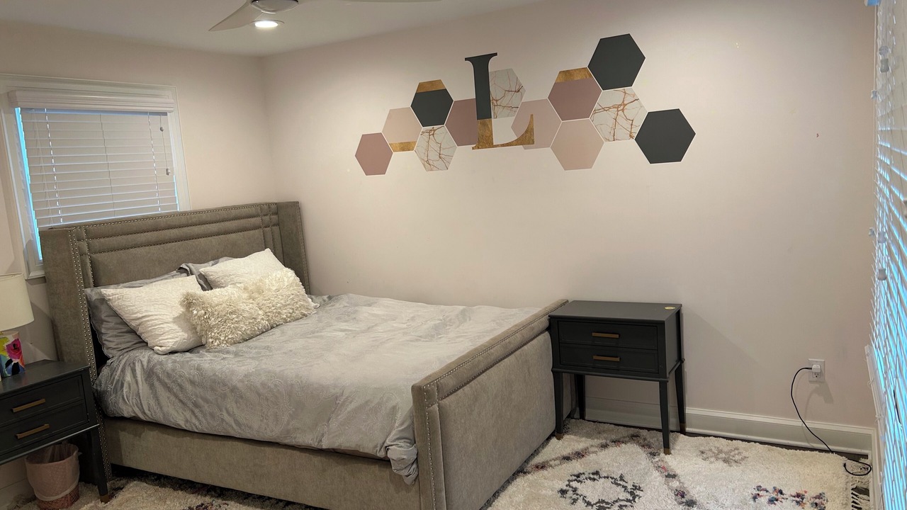 Photo of Bedroom in Teaneck