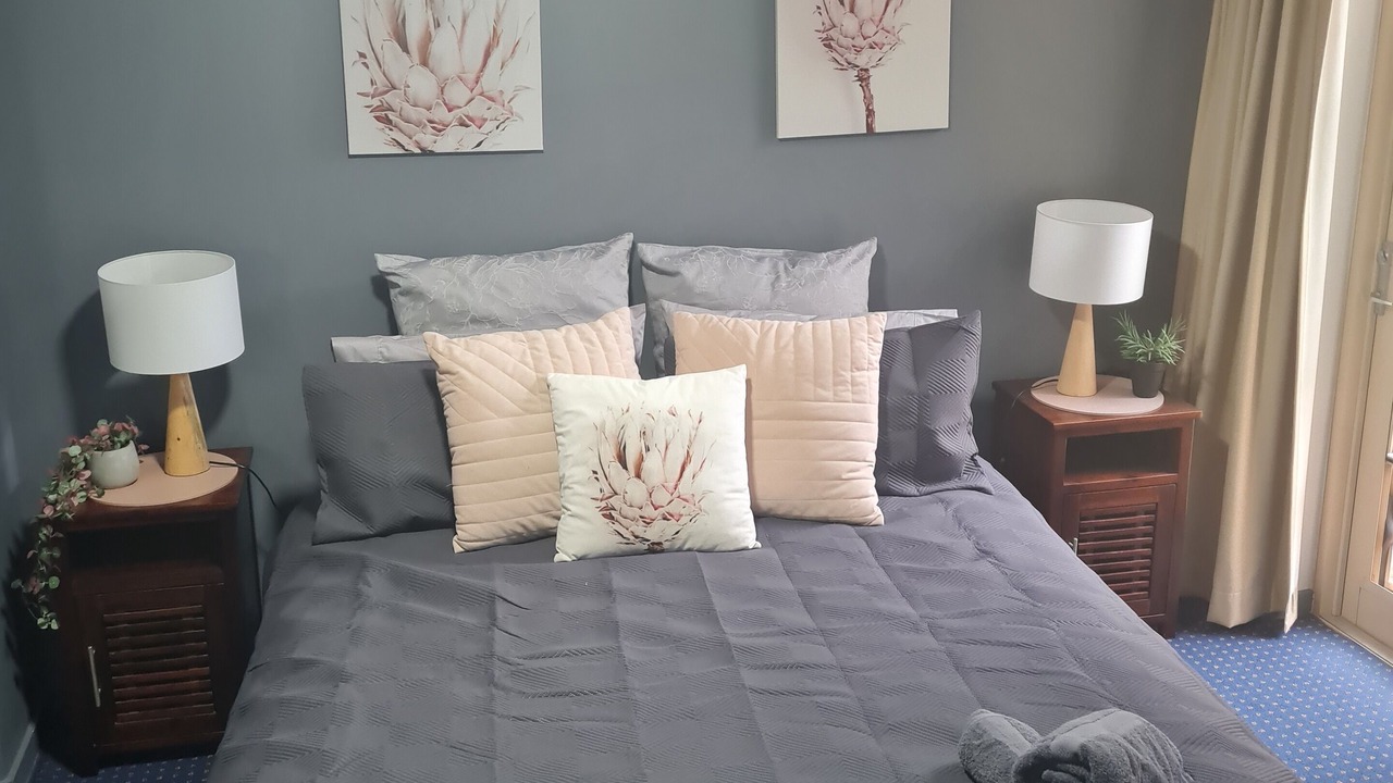 Photo of Bedroom in Mermaid Beach