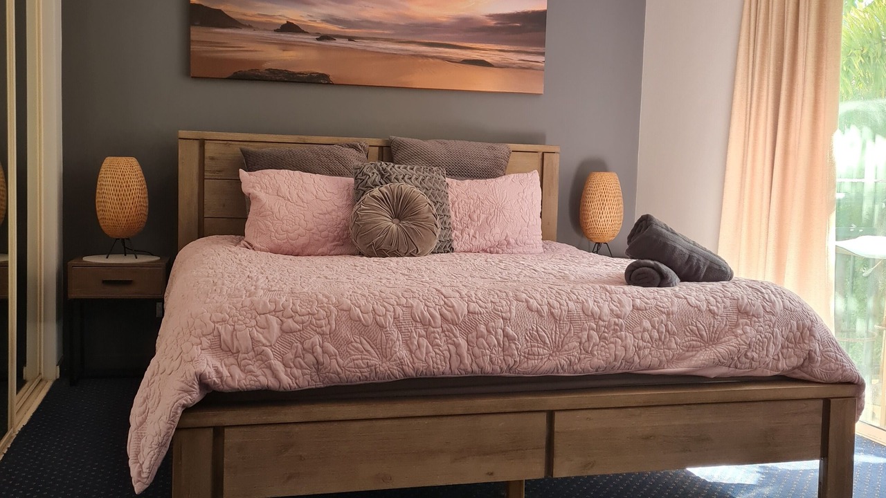 Photo of Bedroom in Mermaid Beach
