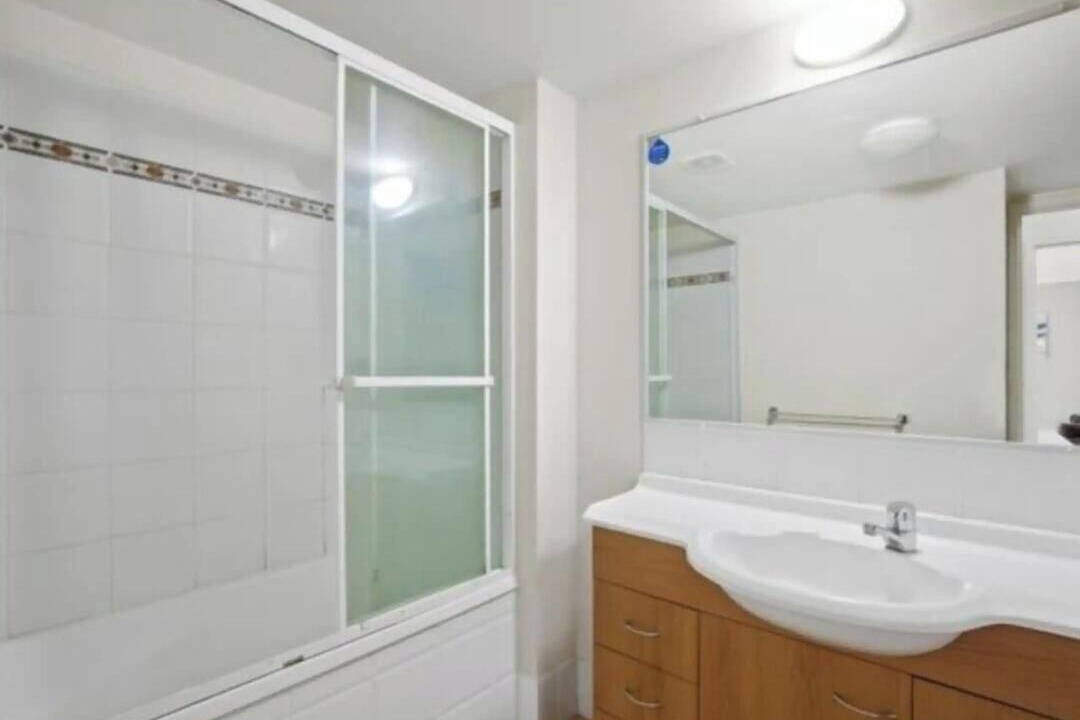 Photo of Bathroom in Mermaid Beach
