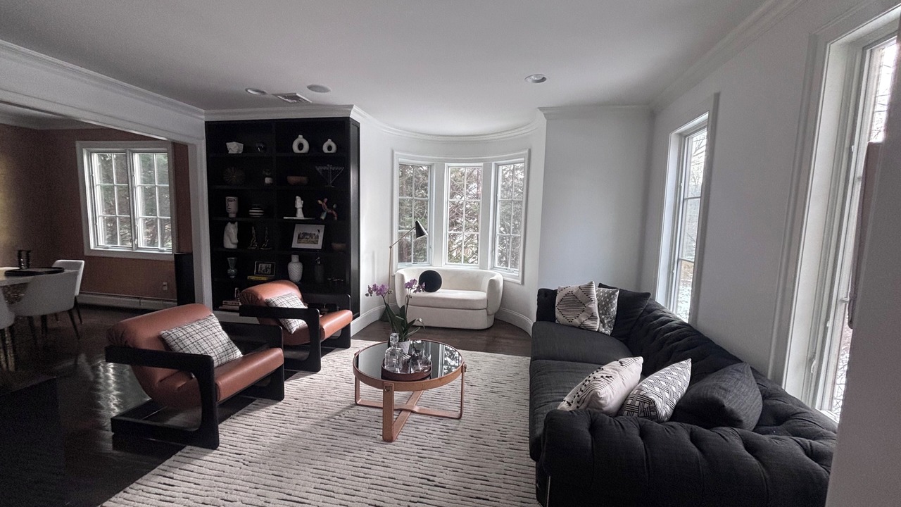 Photo of Livingroom in Tenafly
