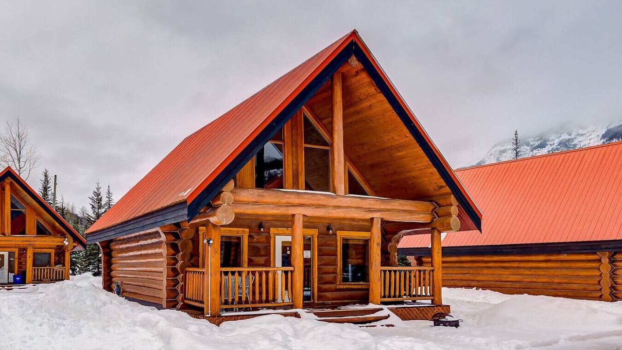 Photo of Outdoor in Golden
