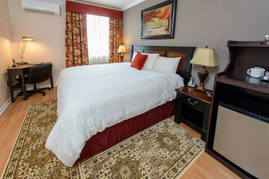 Photo of Bedroom in Norwalk