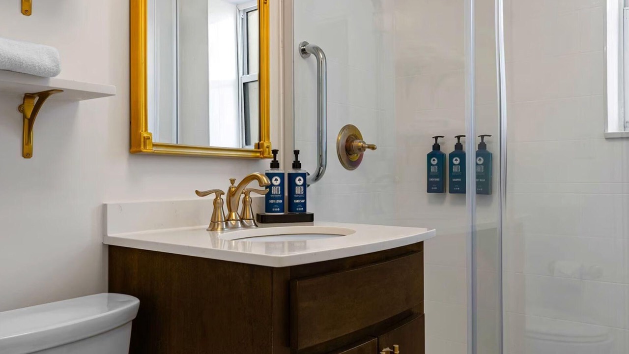 Photo of Bathroom in Faubourg Lafayette
