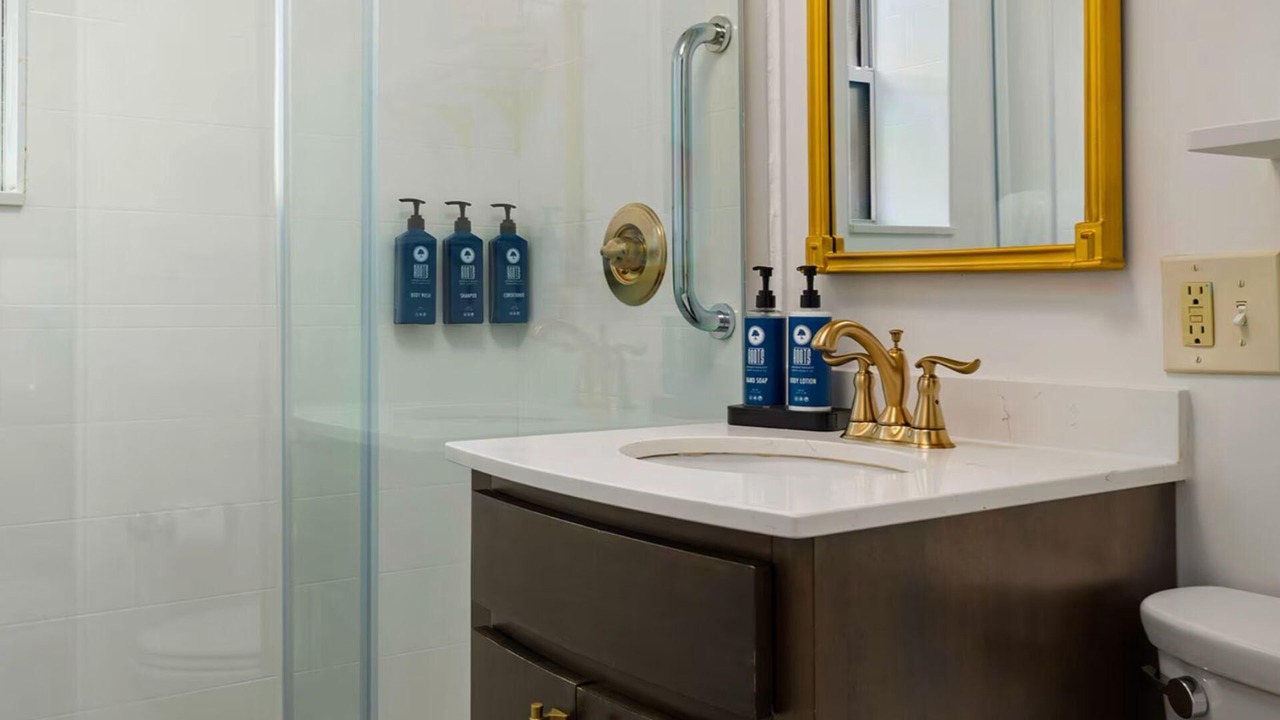 Photo of Bathroom in Faubourg Lafayette