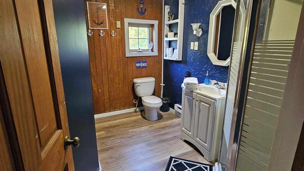 Photo of Bathroom in Savanna