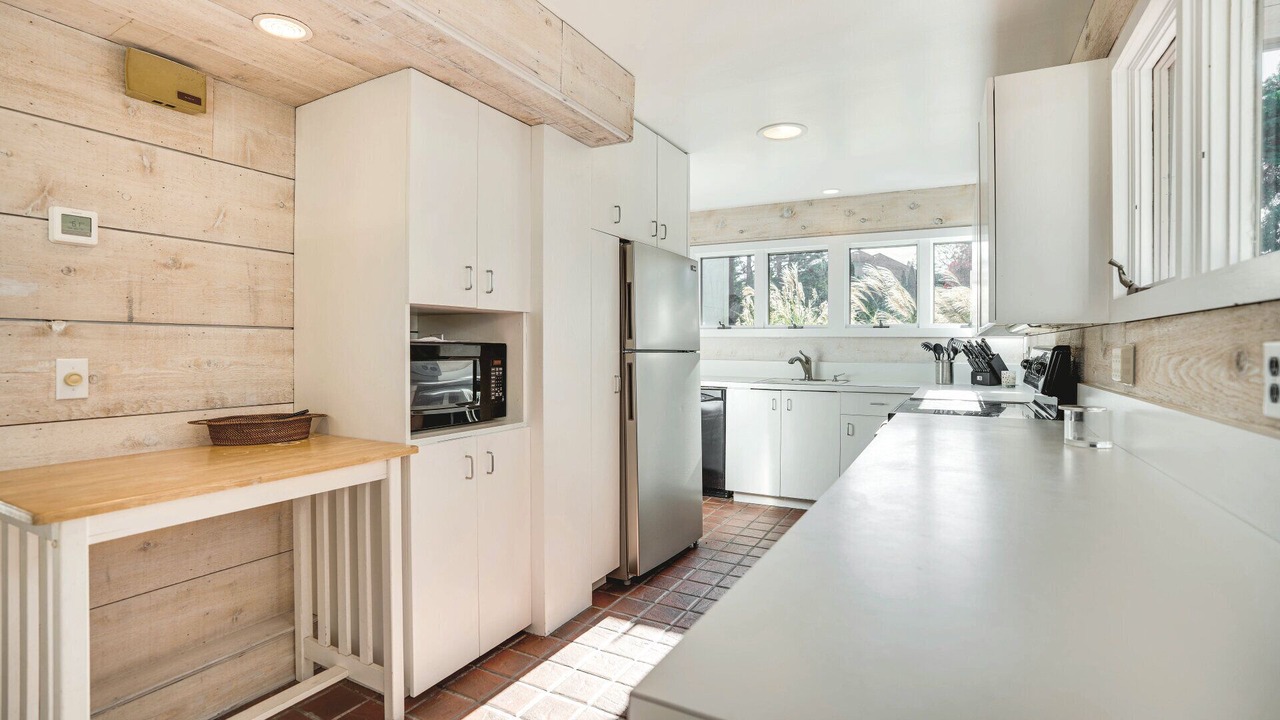 Photo of Kitchen in Village of East Hampton